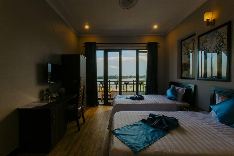 Hotel Home River Villa