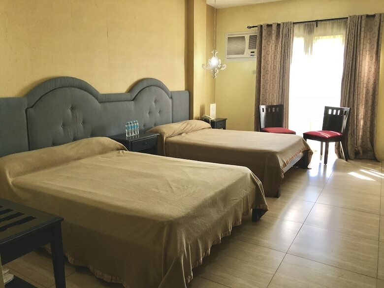 King's Royale Hotel And Resort