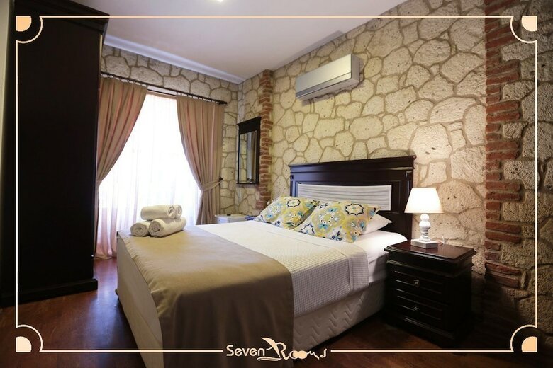 Alacati Seven Rooms Hotel