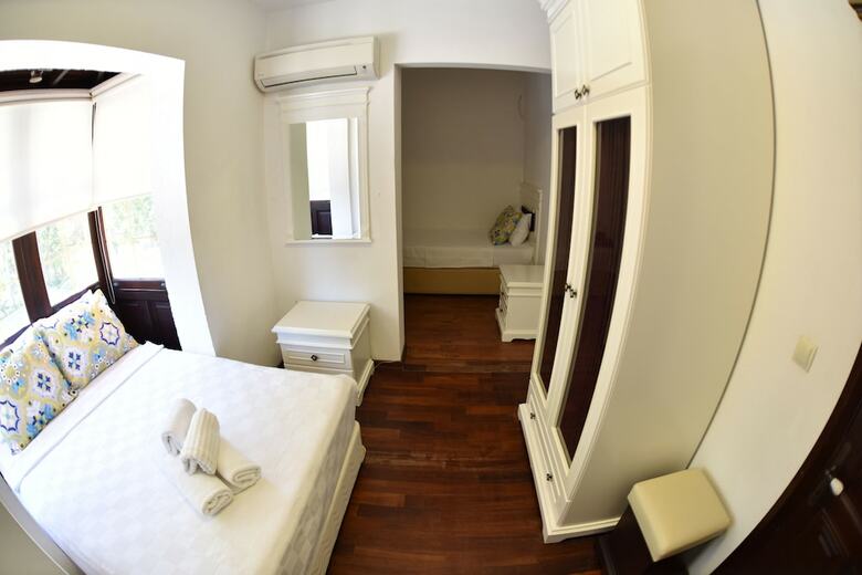 Alacati Seven Rooms Hotel