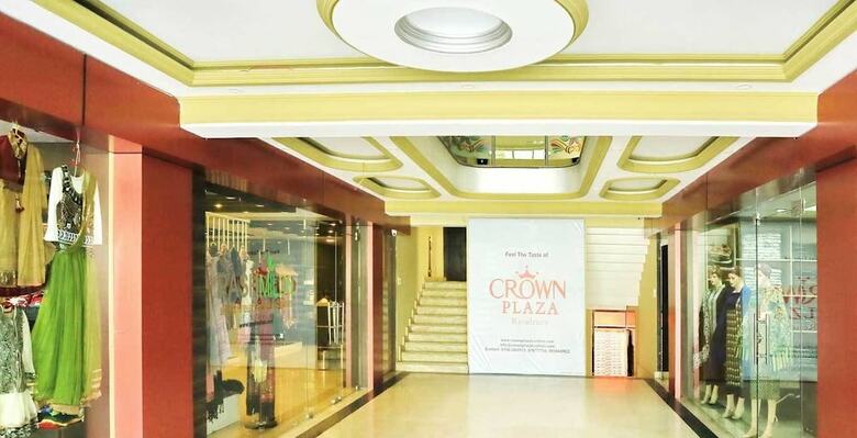 Hotel Crown Plaza Residency