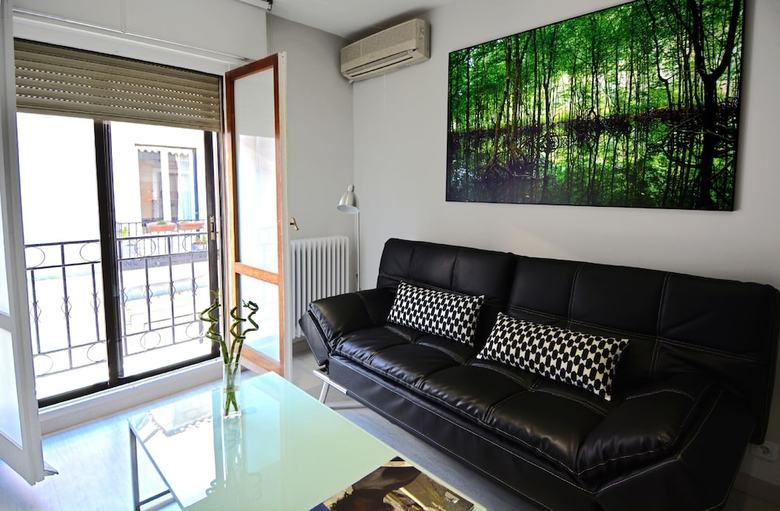 Apartamentos Museo Del Prado Madrid Centro
