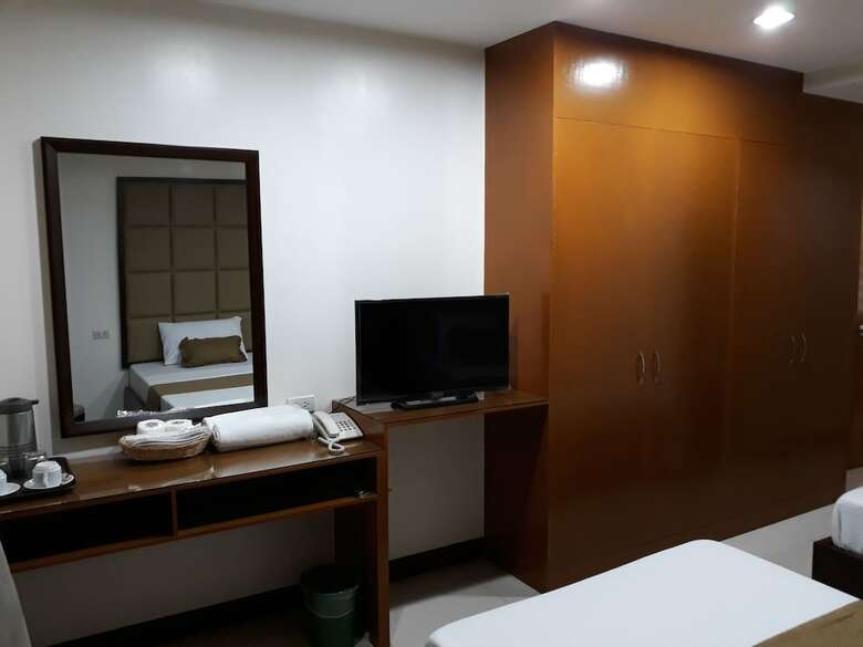 Hmv City Gold Hotel