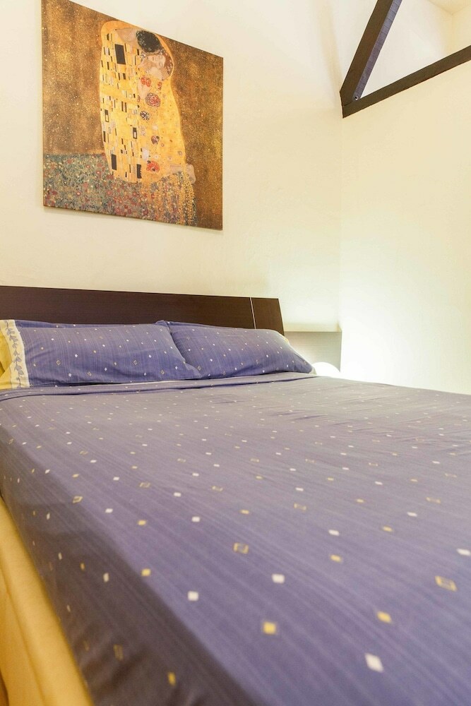 Apartamentos Plaza de Lavapi�s Madrid Centro