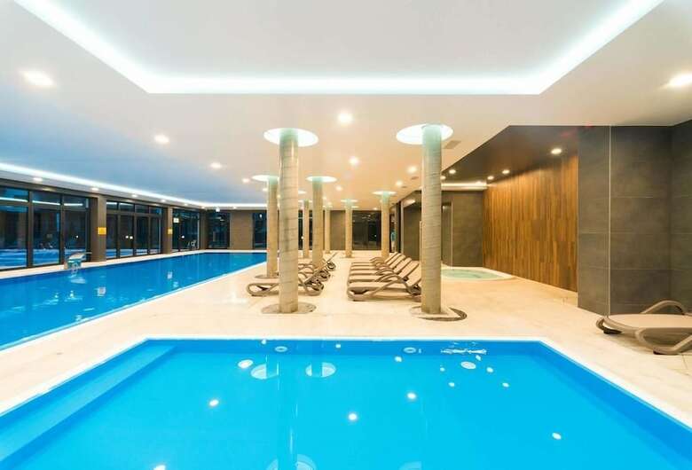 Golden Sun Apartments- Polanki