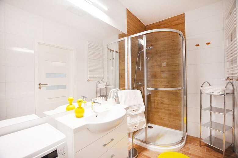 Golden Sun Apartments- Polanki