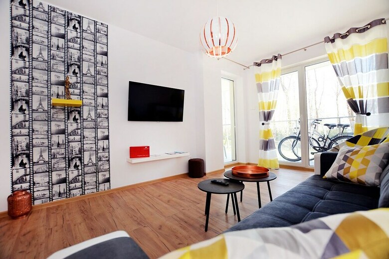 Golden Sun Apartments- Polanki