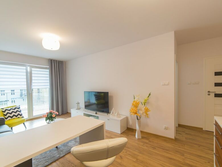 Golden Sun Apartments  - Solny