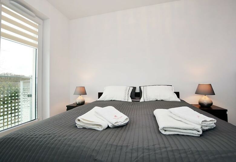 Golden Sun Apartments  - Solny