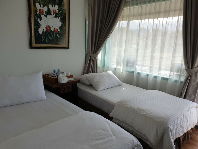 Hotel Villa Jatimas Hijau