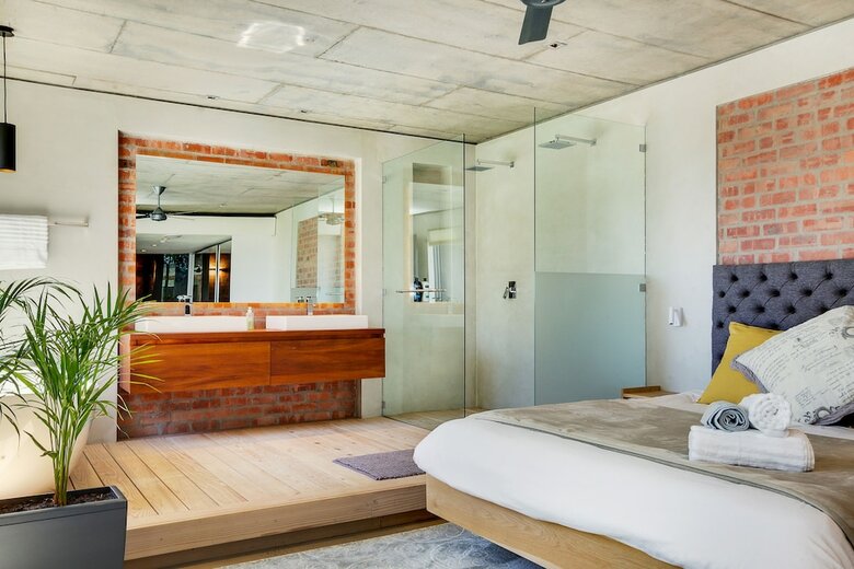 Apartamentos Upper Green Point Roos Villa
