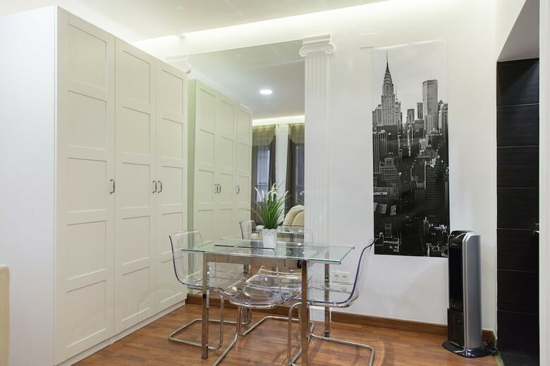 Apartamentos Espectacular Estudio En Malasa�a