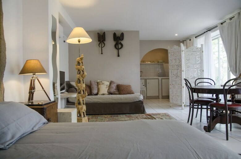 Bed & Breakfast L?�l�phant De Vaugines