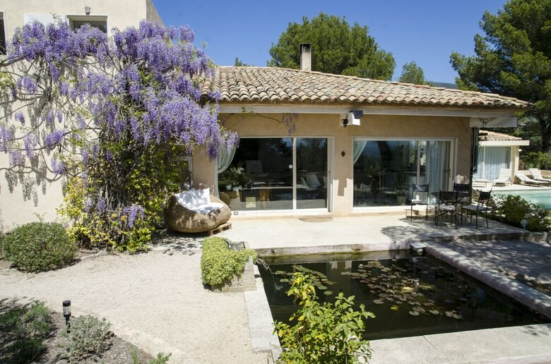 Bed & Breakfast L?�l�phant De Vaugines