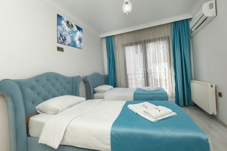 Verizana Apartments & Suites