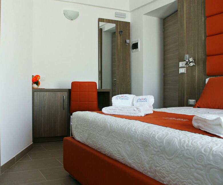 La Palazzina Bed & Breakfast