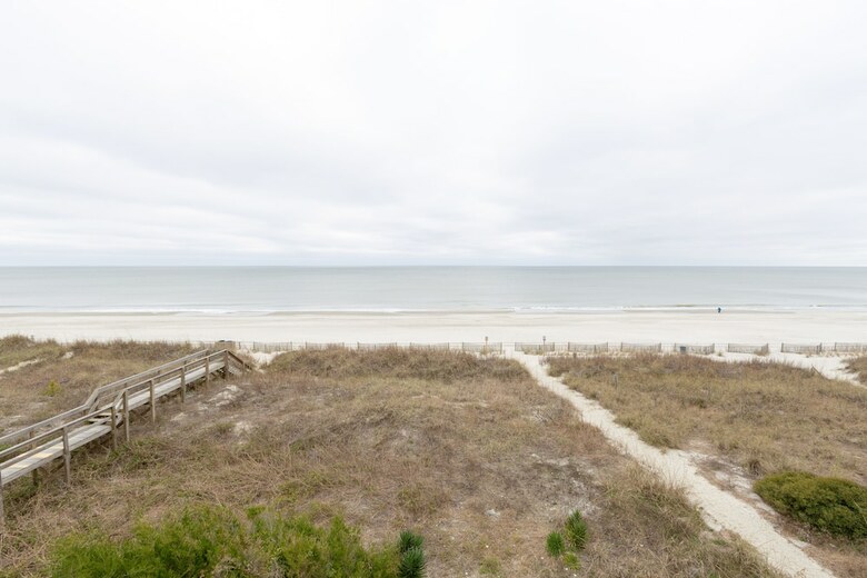 A Place At The Beach By Capital Vacations