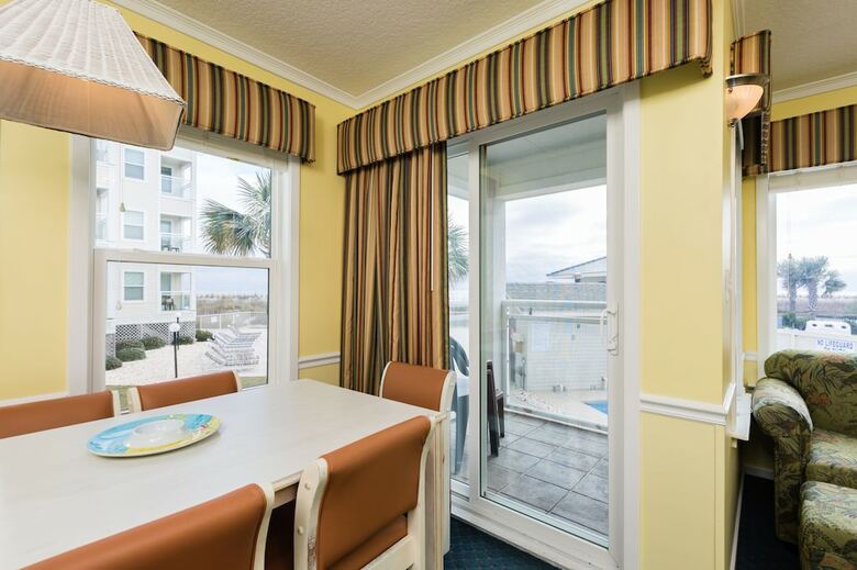 A Place At The Beach By Capital Vacations