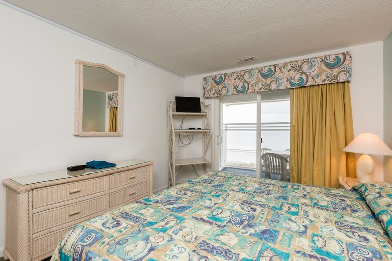 A Place At The Beach By Capital Vacations