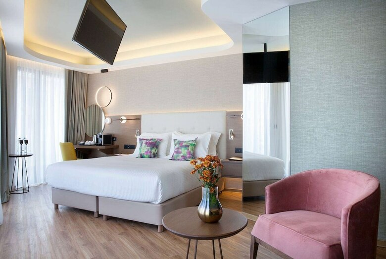 Hotel Wyndham Athens Residence
