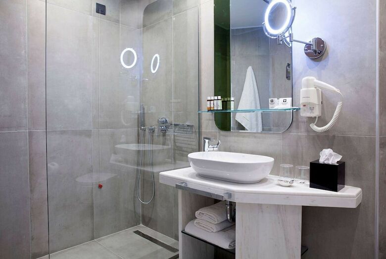 Hotel Wyndham Athens Residence