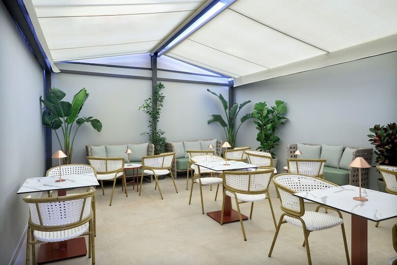 Hotel Wyndham Athens Residence