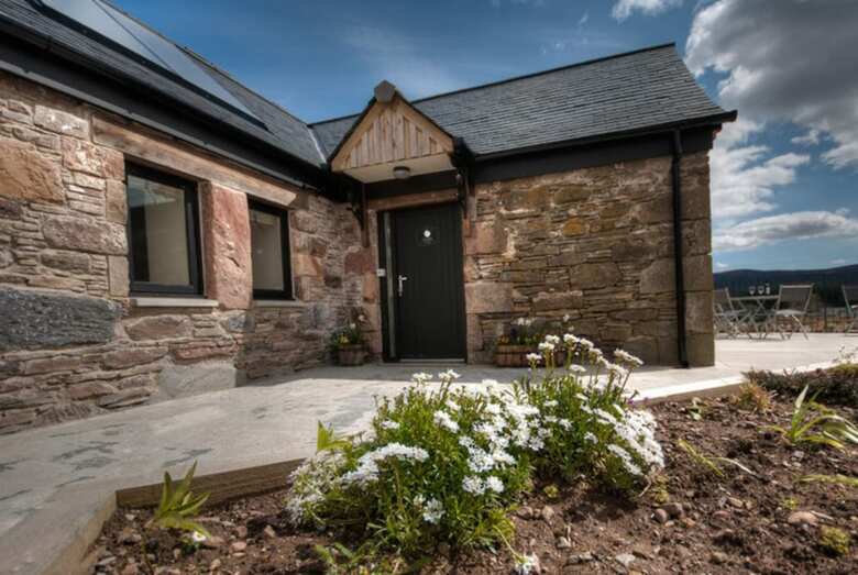 Apartamentos Clava Cottage