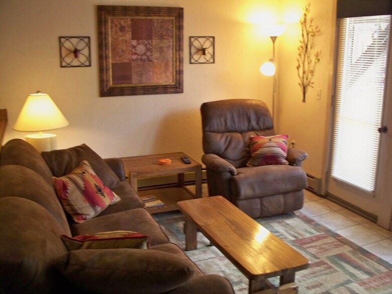 Der Steiermark (downtown Condos With Ski Access)