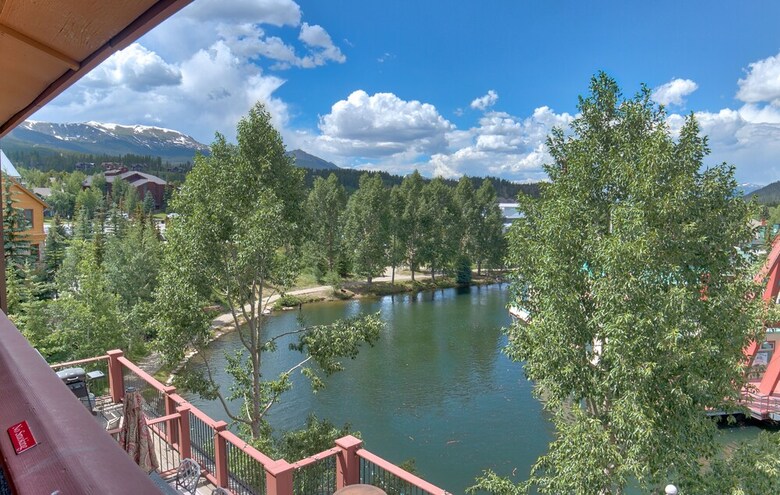 Der Steiermark (downtown Condos With Ski Access)