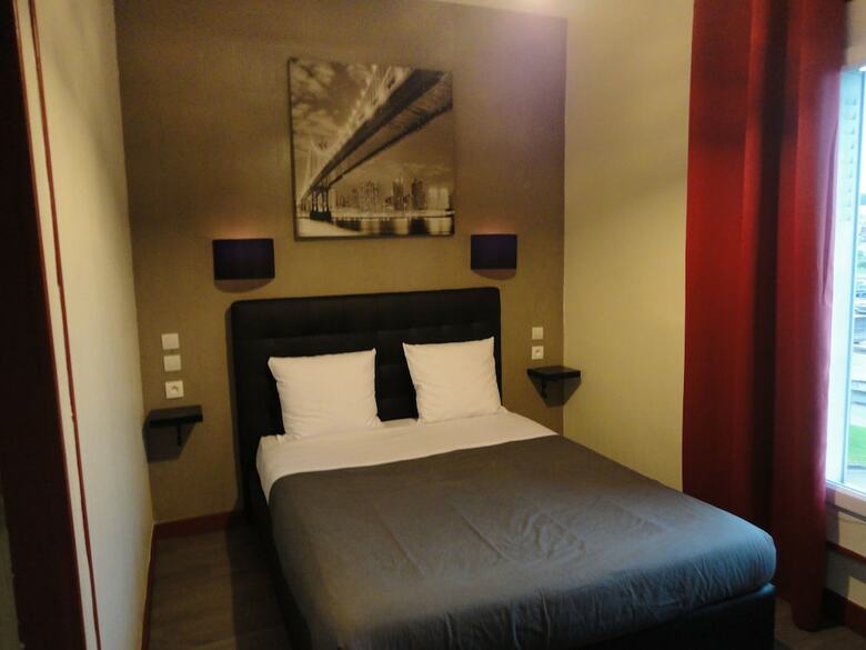 Hotel H�tel Des Deux Gares