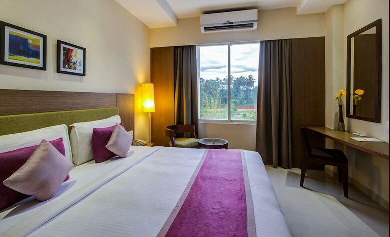 Hotel Jk Residency Kelakam