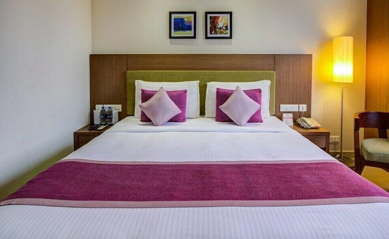 Hotel Jk Residency Kelakam