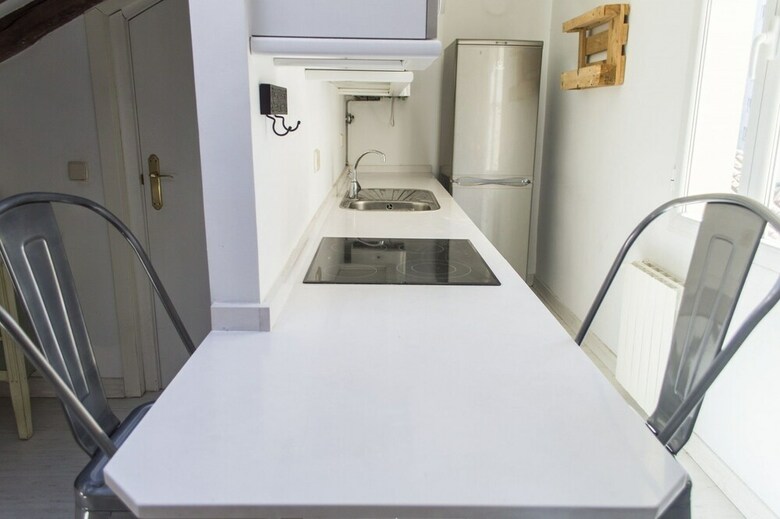 Apartamentos Buhardilla Plaza de Espa�a Con Vistas