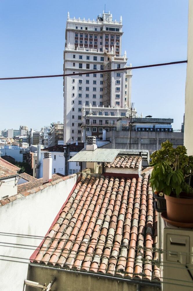 Apartamentos Buhardilla Plaza de Espa�a Con Vistas