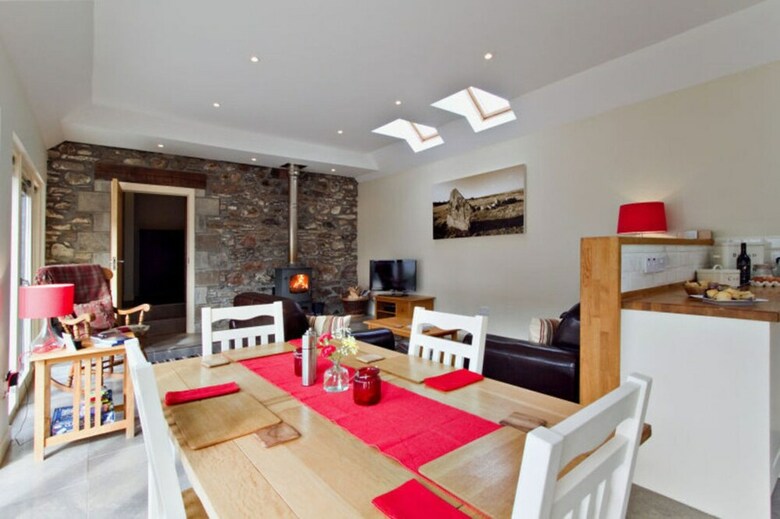 Apartamentos Corrimony Cottage