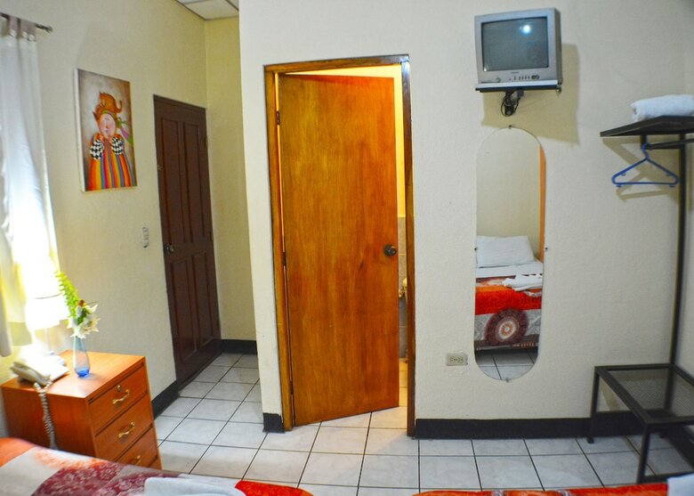 Hostal Del Pacifico