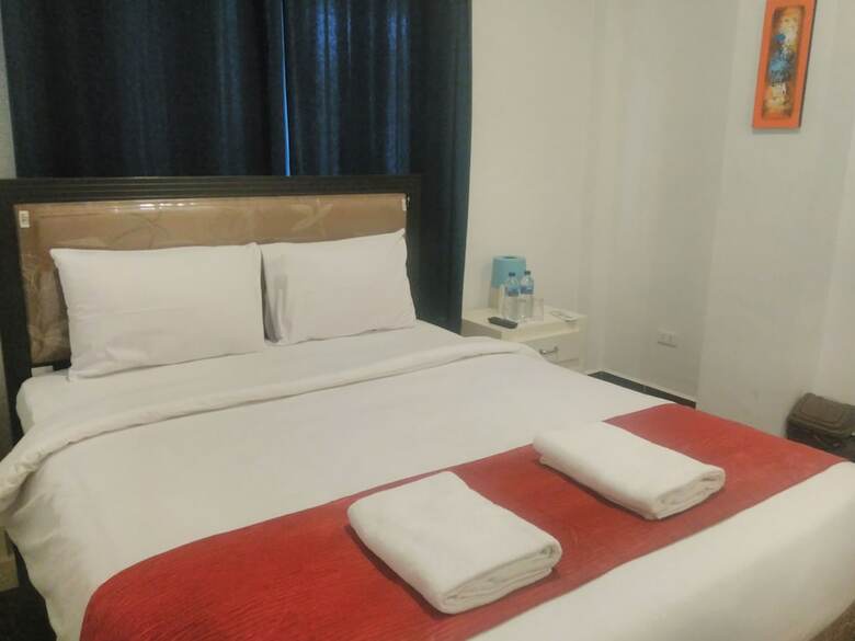 Hadrah Hotel