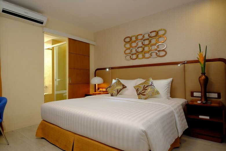 One Central Hotel