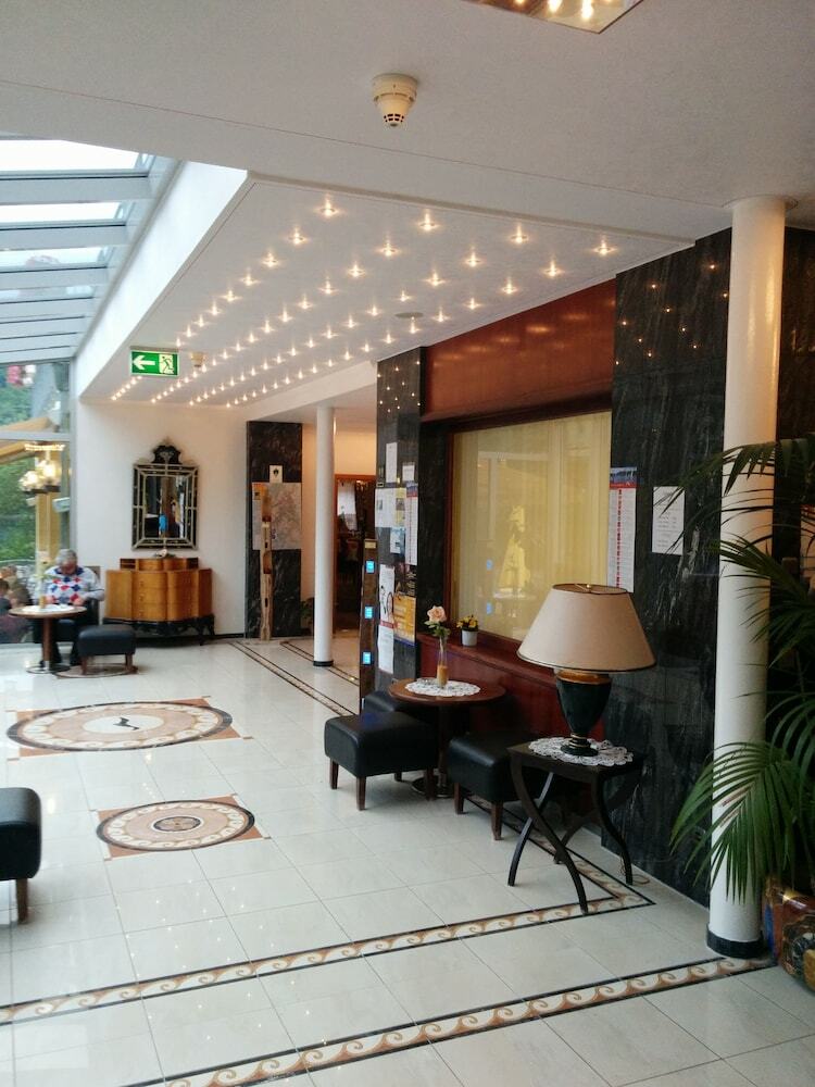 Hotel Seem�we