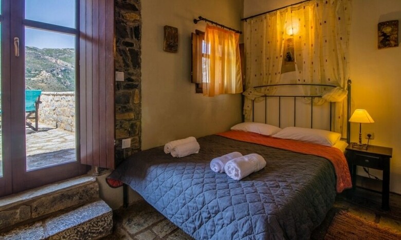 Hotel Psamathous Guest House