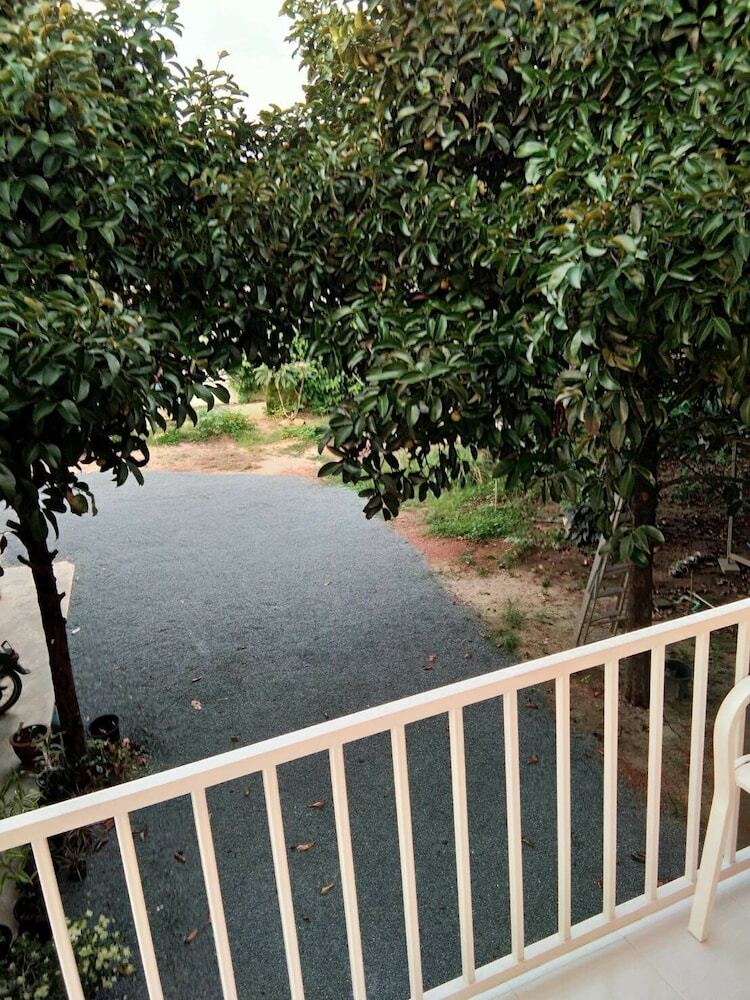 Hotel Baan Aranya Homestay - Khlung