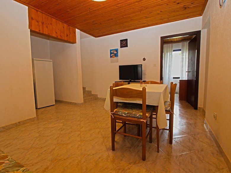 Apartment Jan 325