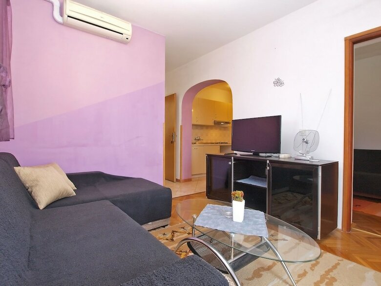 Hotel Apartment Ana 1068