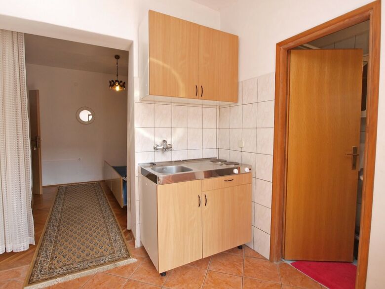 Hotel Apartment Ana 1068