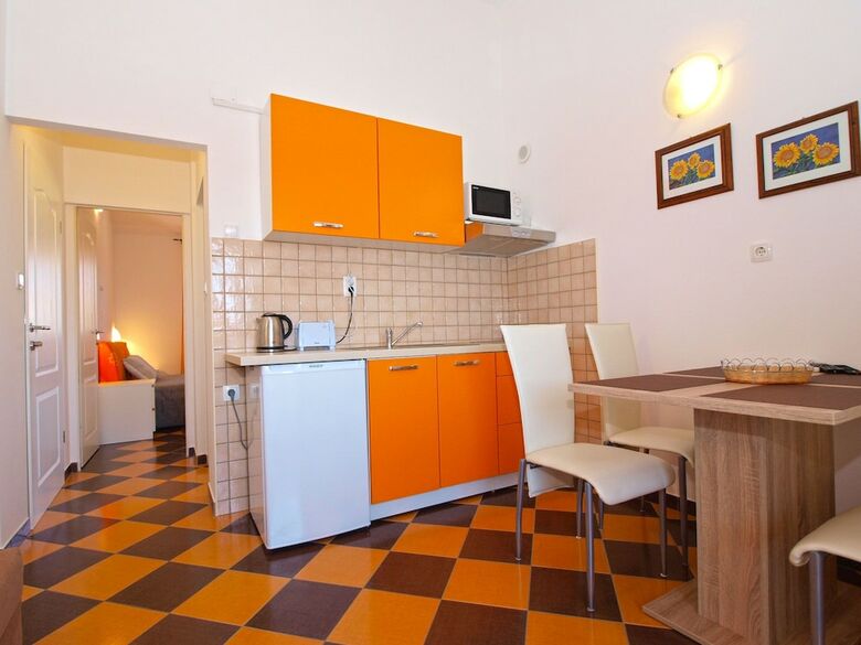 Apartments Ankica 1420