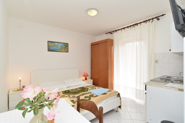 Apartment Josip 828