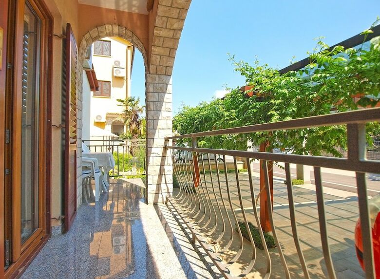 Hotel Apartment Mira 1293