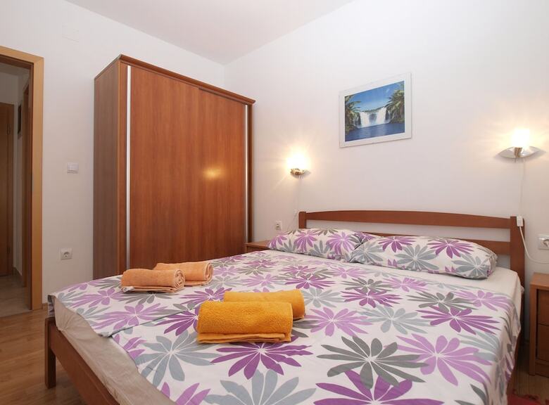 Apartment Mirsad 1282