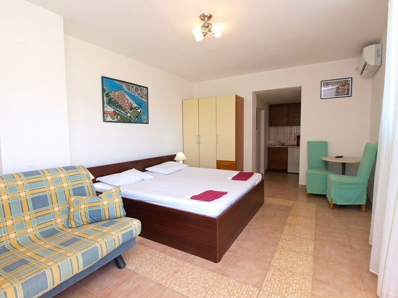 Apartment Vlado 1405