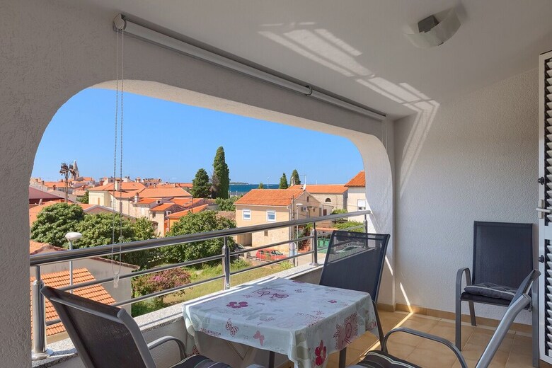 Apartment Boris 771